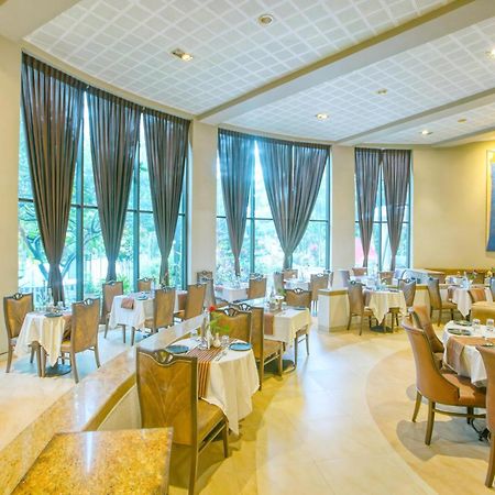 Hotel Neelam The Glitz Calangute Zewnętrze zdjęcie