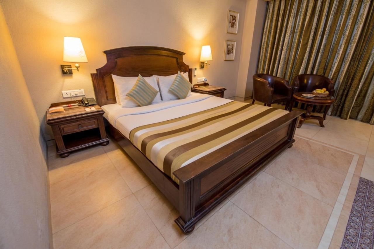 Hotel Neelam The Glitz Calangute Zewnętrze zdjęcie