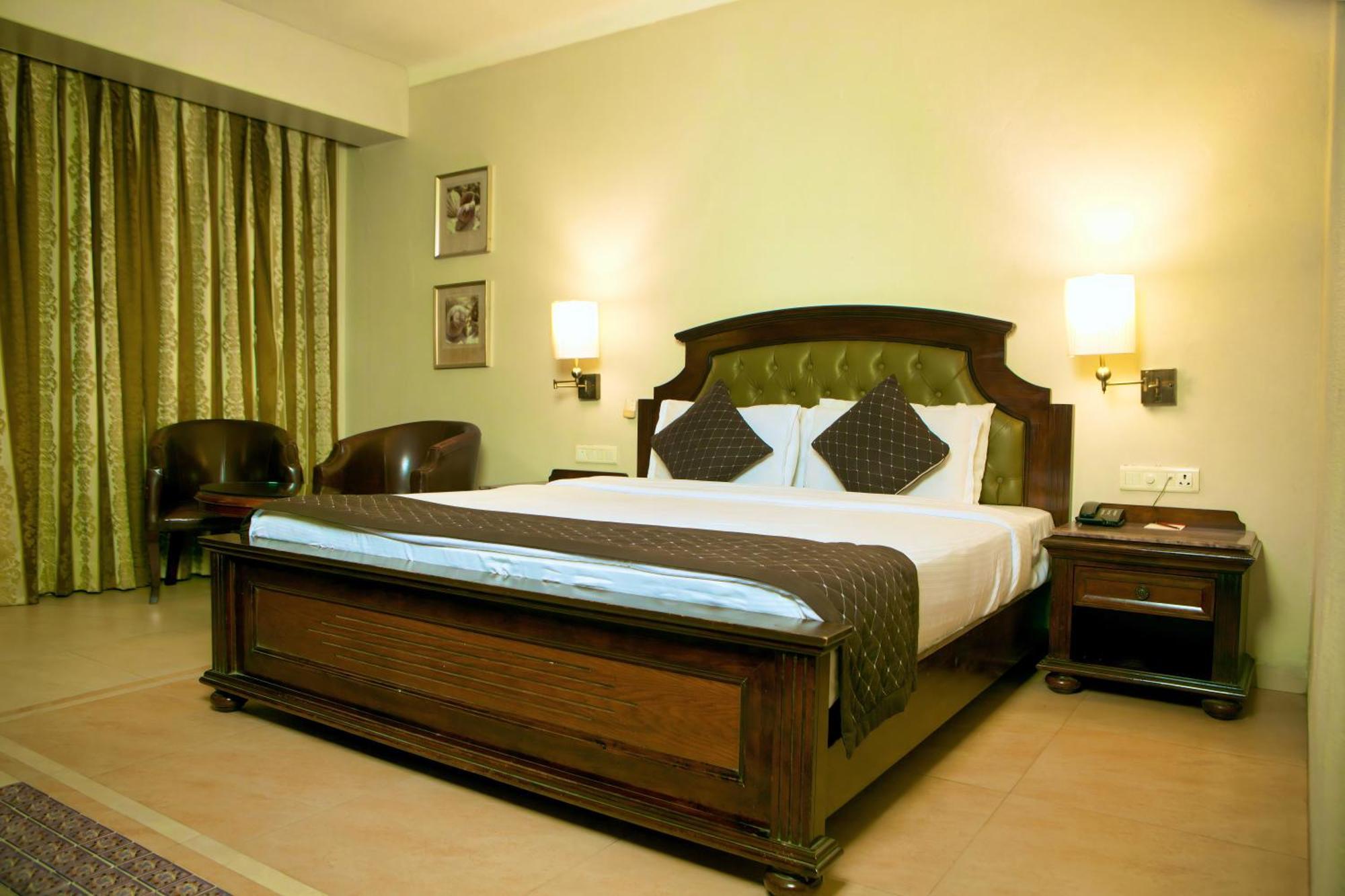 Hotel Neelam The Glitz Calangute Zewnętrze zdjęcie